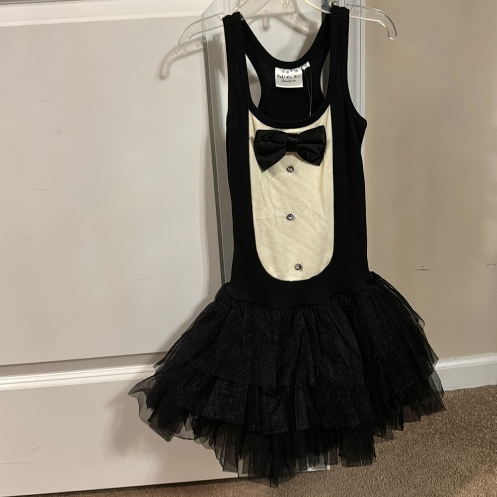 Beautiful black and white dress